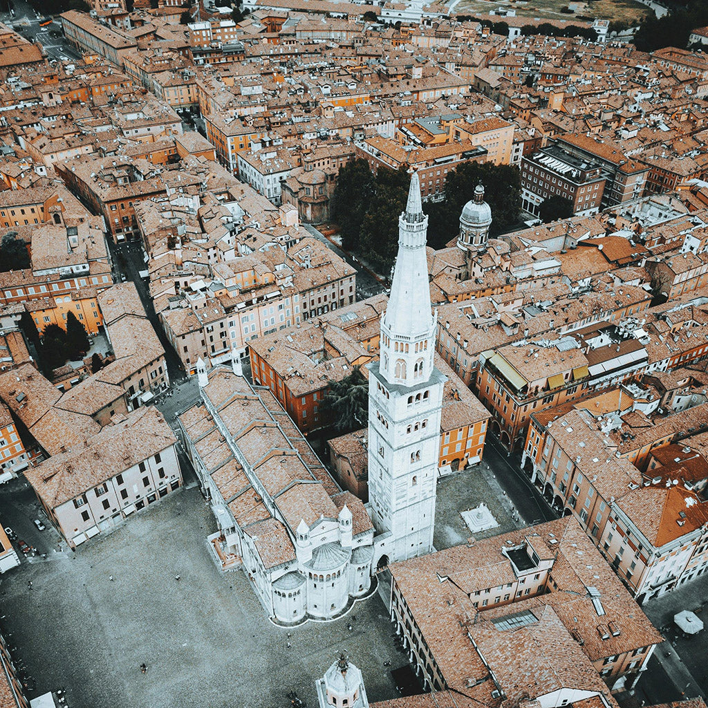 Nine days | Modena