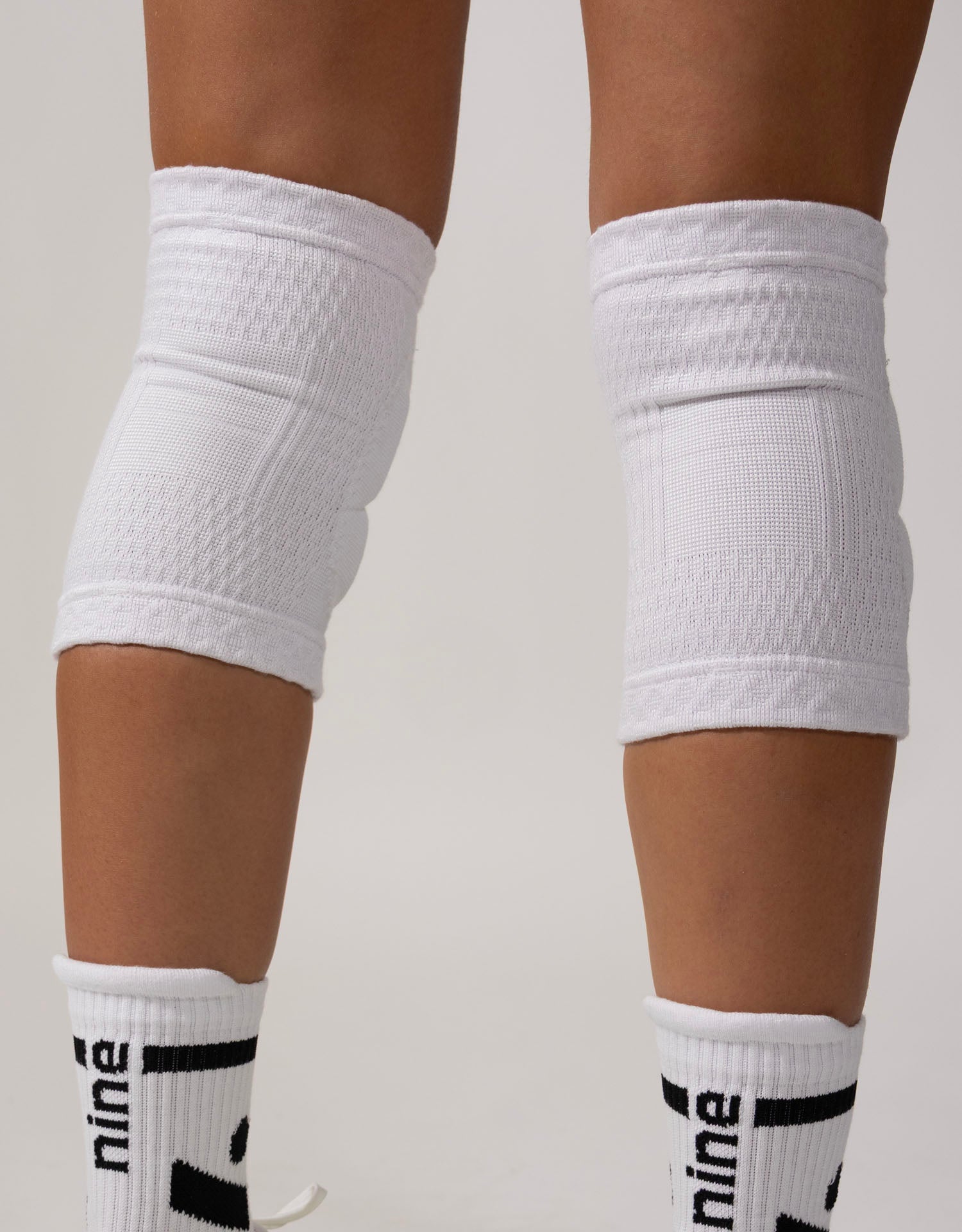 Short Professional Knee Pads Dash-thumbmail-10