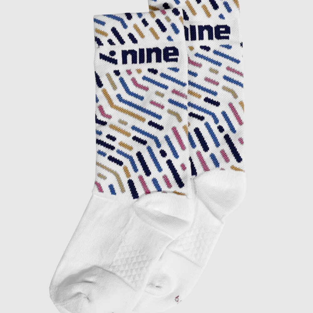 nine l Chaussettes l Stride 01 – Image 1